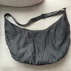 Alo Yoga Om The Go Gym Sling Bag Black