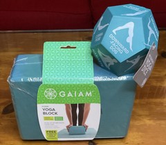 NWT GAIAM FOAM YOGA BLOCK AND YOGA DICE TEAL