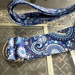 patterned D ring yoga strap- 6 feet new! blue paisley print