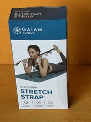 Gaiam Evolve Stretch Strap, 96 in., grey, durable, 10 grip pts, stretch guide