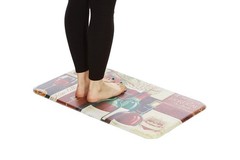 J&V TEXTILES Anti Fatigue Cushioned Comfort Mat, 18″ x 30″, Favorite Reds