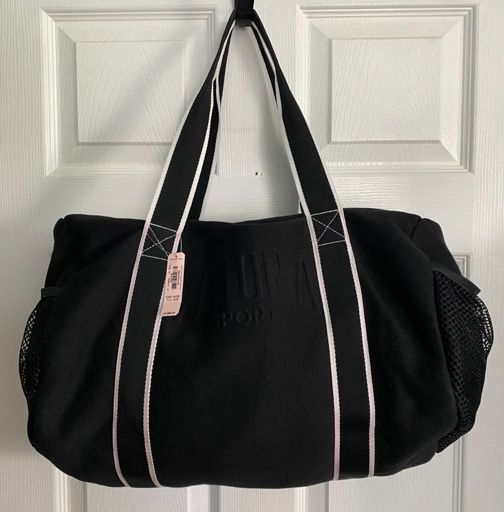 Victoria Secret Soft Sports Duffle Bag black/white Lined, Side Pockets 16”