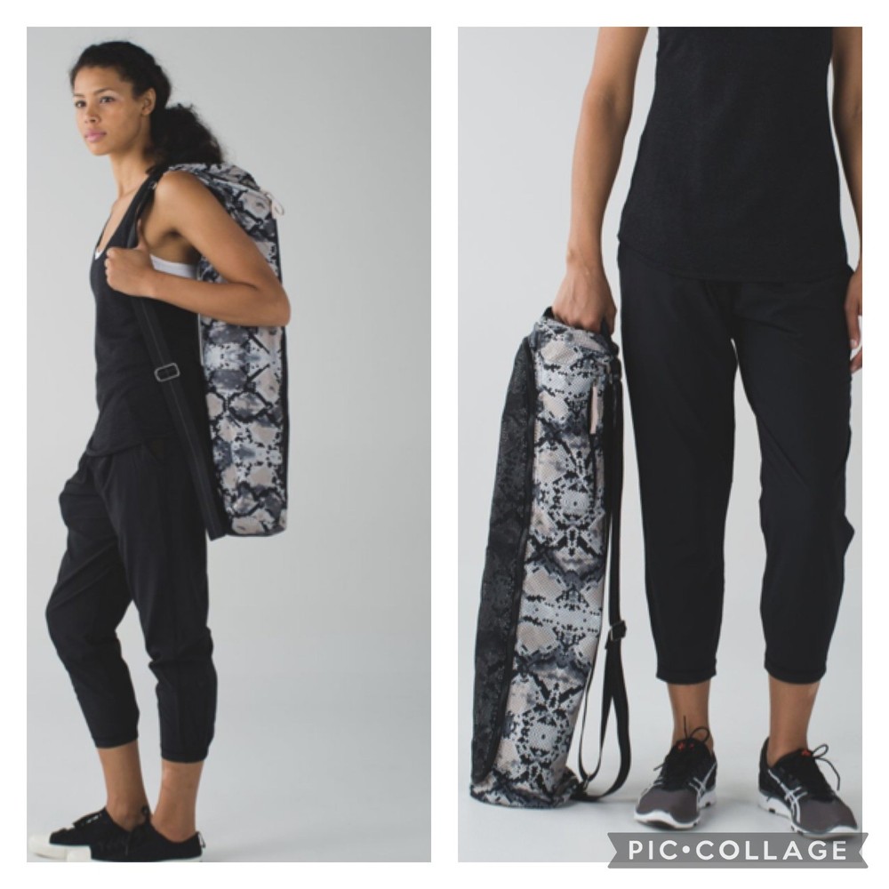 Lululemon Drishti Yoga Tote Bag Ziggy Snake Print Excellent