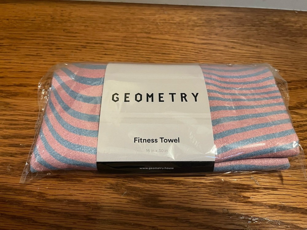 Geometry Pink & Blue Striped Absorbent Fitness Gym Towel 16″x30″~NEW!!!!