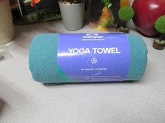 Heathyoga Yoga Towel 72″ x 26″ Teal 100% Premium Microfiber Non Slip Silicone