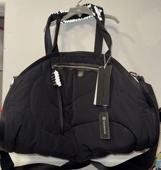 Lululemon Barrel Duffel Bag Black Mylo New
