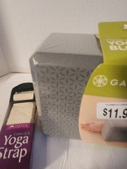 Gaiam Yoga Block + Lotus Yoga Strap Set, Black New