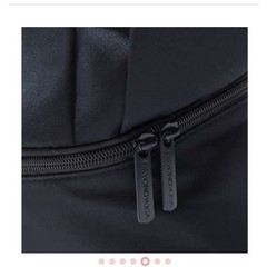 NEW Convertible black Gym Bag Beyond Yoga. Drawstring & snap closure. Spacious