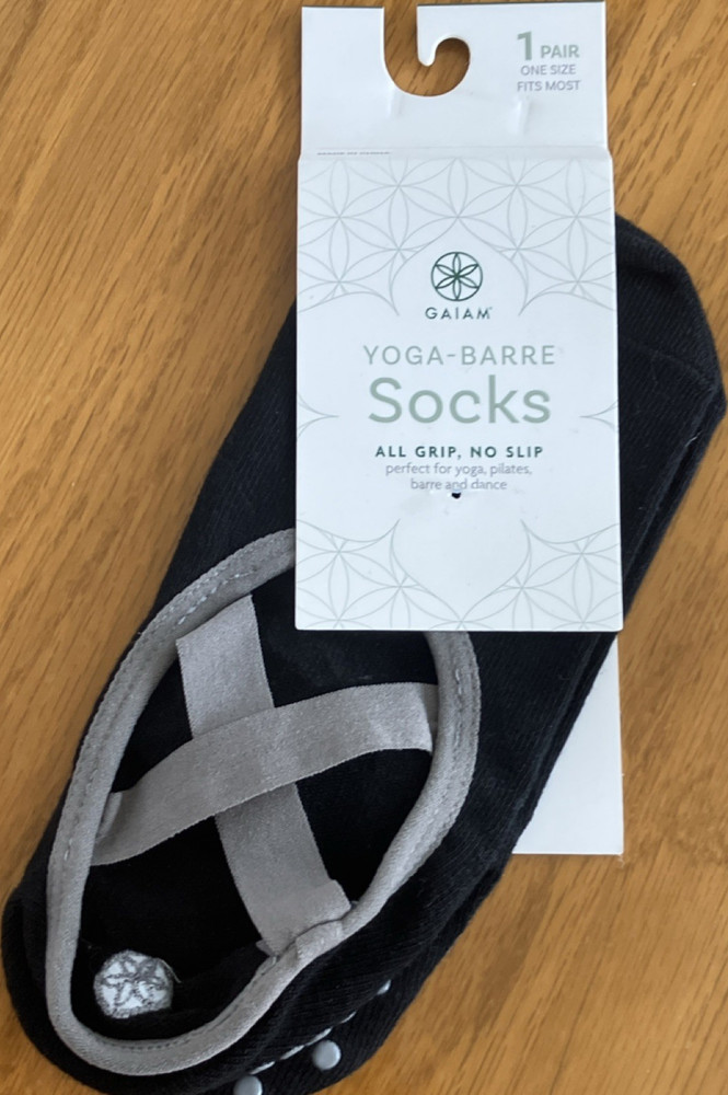 Gaiam Yoga-Barre Socks Non-Slip Grip Black/Gray Women Yoga Pilates 1 Pair