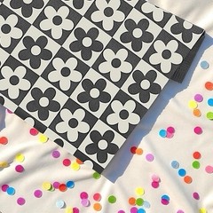 MYTAGALONGS Flower Petal Print Yoga Mat 68.5″ x 24″ x 0.1″ New With Tags