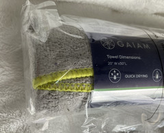 GAIAM Microfiber Yoga Hand Towel 20″x30″ Quick-Drying & Super Absorbent Gray