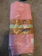 W 61 cm* L183cm Non-Slip Yoga Towel Mat Cover Yoga Pilates Fitness Pink