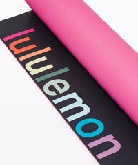 Lululemon Yoga Reversible The Mat 5mm Wordmark Sonic Pink 71″x 26″ rainbow black