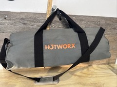 Hotworx Gym Yoga Mat Bag Shoulder Strap Duffel Gray EUC With Stretch Bands NIP