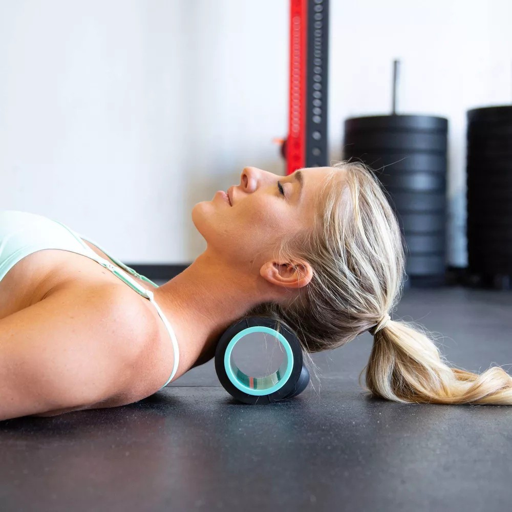 CHIRP WHEEL XR 4″ BACK STRETCHER, 500 LB CAPACITY – BLACK/TEAL
