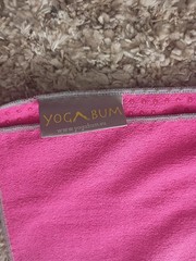 YOGABUM SWEAT Studios Non-Slip Microfiber Yoga Towel 67×24 Pink/Gray
