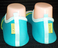 FITKICKS Live Well Foldable Classic Active Yoga Water Shoes LARGE Turquoise *EUC