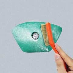 TWO STONES Climbing & Bouldering Brush with Natural Firm Small, Black&White