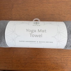 Gaiam Yoga Mat Towel Microfiber Mat-Sized Yoga Towel for Hot Yoga (68″ L x 24″ W