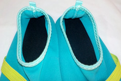 FITKICKS Live Well Foldable Classic Active Yoga Water Shoes LARGE Turquoise *EUC