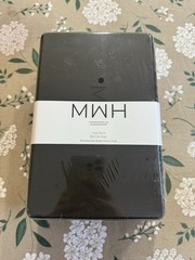 New MWH Yoga Block Black Sealed 9x6x3 Melissa Wood Health Stabilizer Balance