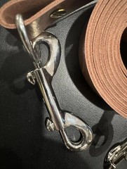 Pilates- Leather Classic wooden swivel grip leather rope