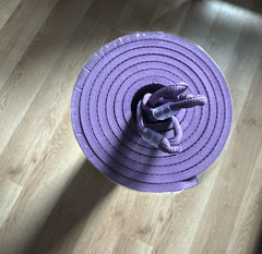 New Yoga Mat With Carrying Strings