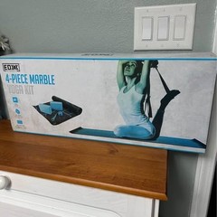 New Yoga Set (Yoga Mat, Foam Blocks, Yoga Strap