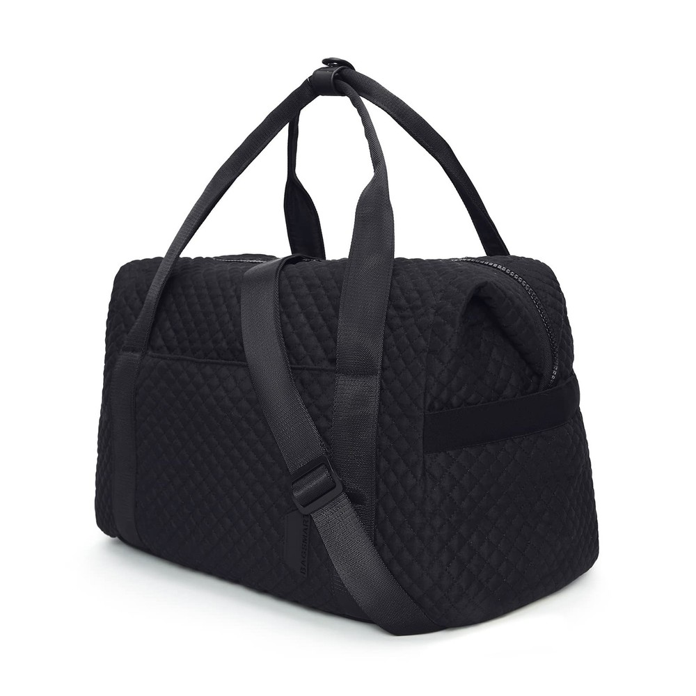 BAGSMART Large Gym Bag with Yoga Mat Buckle, 18.5 x 8.7 x 11 inches, Black