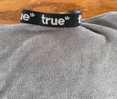 EUC TRUE Fleece Fitness, Workout Towel/Mat – Gym,Travel,Spa,Yoga,Golf -Gray