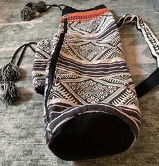 Embroidered Yoga Mat/Hookah Water Pipe Shoulder Bag W/Bottle Holder -Full Zipper