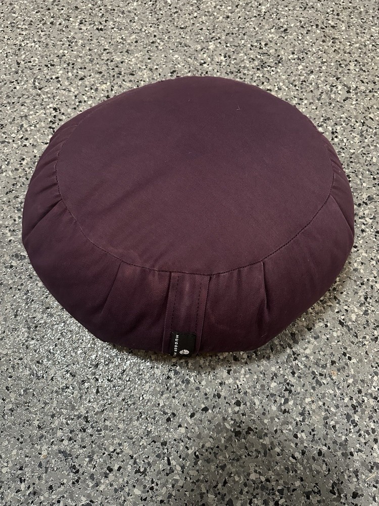 Hugger Mugger Zafu Meditation Poof Cushion Pillow Round Purple Plum Yoga Calm