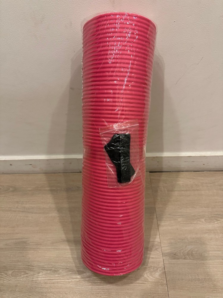 Amazon Basics 1/2 Inch Extra Thick Exercise Yoga Mat with Carrying Strap