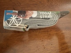 Yoga Strap Gaiam Yoga 6ft Gym Fitness Exercise with D-Ring Belt for Stretching