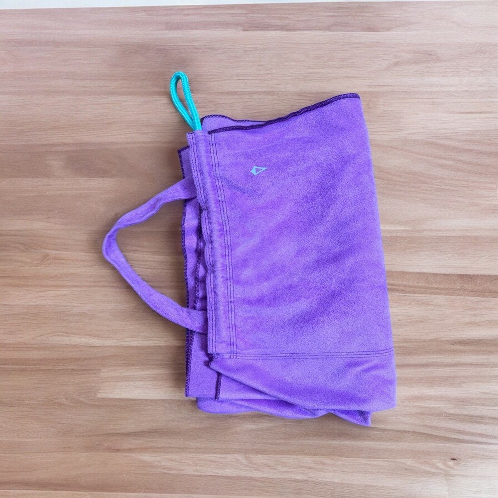 Ivivva Totetastic Towel in Bag Purple