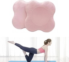 Yoga Knee Guards (Set of 2) – Male and Female Yoga Props and Accessories for