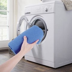 POLYTE Microfiber Hot Yoga Towel Mat with Non-Slip Silicone Grip Large, Blue