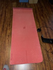 EUC Peloton Reversible Heavy Duty Workout Mat Black Red 71×26 5mm thick Free S/H