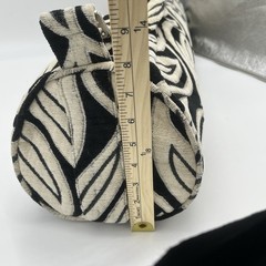 Hugger Mugger Yoga Mat Bag Batic Black Beige Pattern Upholstery Shoulder Strap