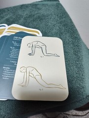 The Yoga Deck 50 Poses & Meditations Breathing By Olivia Miller 2001 Excellent