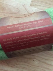 No Skid Premium Microfiber Green MAJI SPORTS 24×72 Yoga Towel Skidless NWT