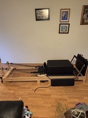 Foldable Maple Oak Pilates Reformer Aussie Coast Performance W/Box & Kickboard
