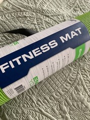 Fitness Gear 6 mm Lime Green Fitness/Yoga Mat With Strap – New In Package