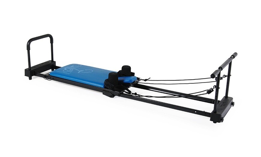 AeroPilates Reformer Plus 4 Cord with Pull Up Bar 55-4358 Brand New