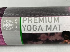 Gaiam Premium Tie Dye Yoga Mat – Purple – 68″L x 24″W x 6MM – BRAND NEW
