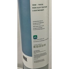 Gaiam Classic Yoga Mat 3 mm Non Slip Texture Lightweight Portable Gray