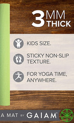New Gaiam Kids Yoga Mat Exercise Mat, Yoga for Kids ~ Brand New HTF
