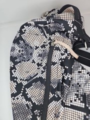Lululemon The Yoga Bag O/S KRAA Kara Blossom – Black & Creme, Multi-Pocket, Rare
