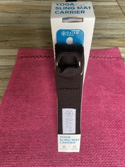 GAIAM EVOLVE=YOGA SLING MAT CARRIER= 1 PIECE = HANDS FREE=BLACK=AS PICTURED