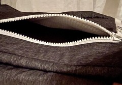 Manduka Yoga Mat Bag Multiple Pockets Adjustable Strap & Position Grey Black Lg